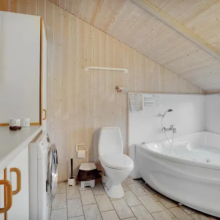 Lovely Home In Fano With Sauna Fanø